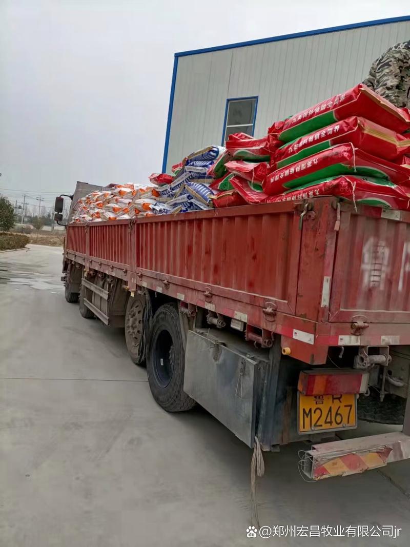 中草药发酵饲料掘金宝典可以在1000斤全价料的基础上